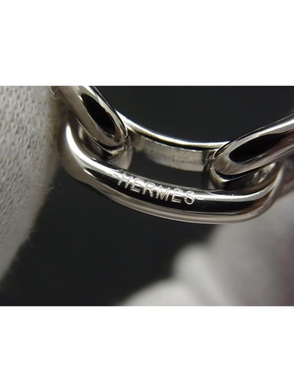 Hermes Chaine D'ancre Lucade Legato Scarf Ring Closure Silver - Picture 3 of 3
